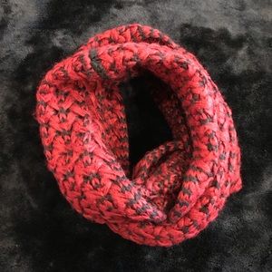 Do everything in love red and black knit infinity scarf. 
13” W x 28” L